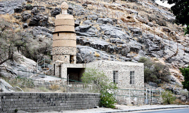 Al-Qantara Mosque