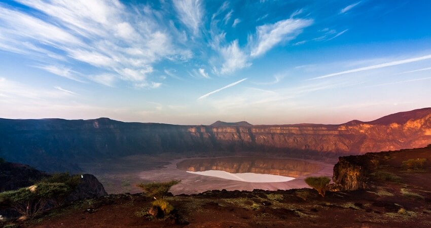Visit Al Wahbah Crater