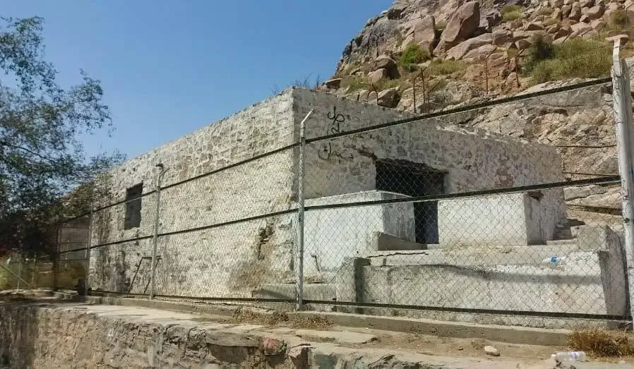 Masjid Al-Kou taif ziyarat