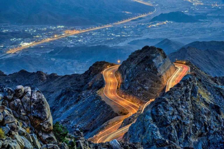 Makkah to Taif Taxi vs Bus